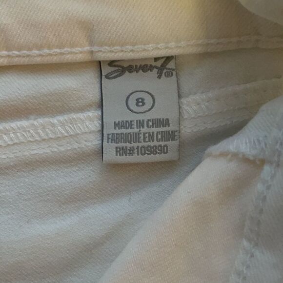 Seven7 White Embellished Leg Capri Jean - 8 - Picture 7 of 7